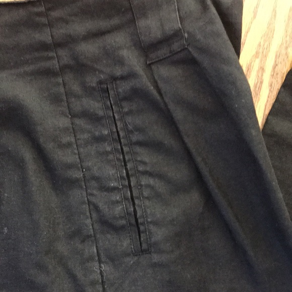 4/$20 Pleated black point of view slacks - Picture 2 of 7